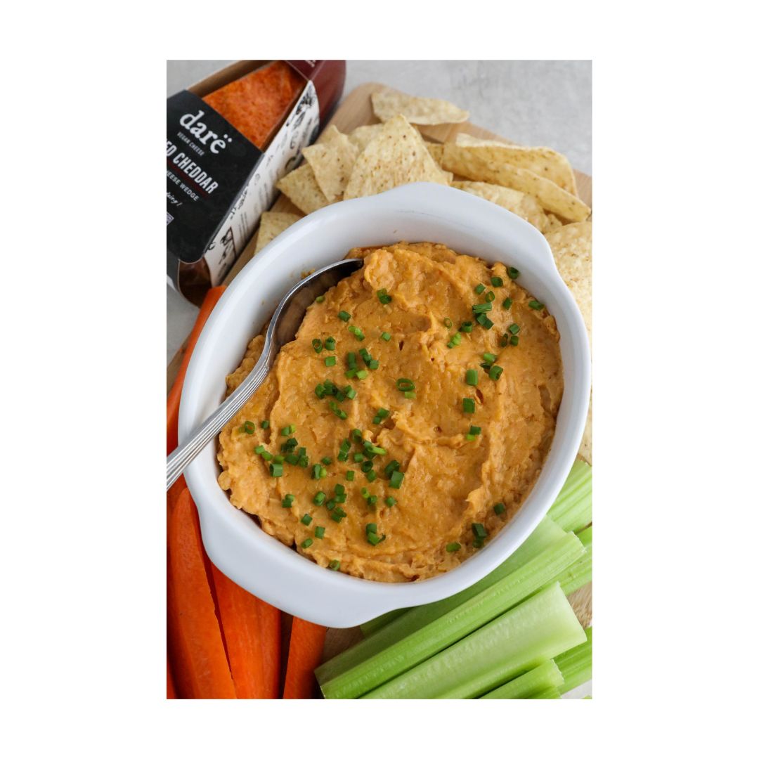 Buffalo Dip with Darë Vegan Smoked Cheddar Cheese